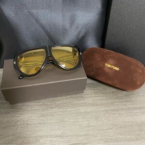 Tom Ford sunglasses🌝🌝🌝
